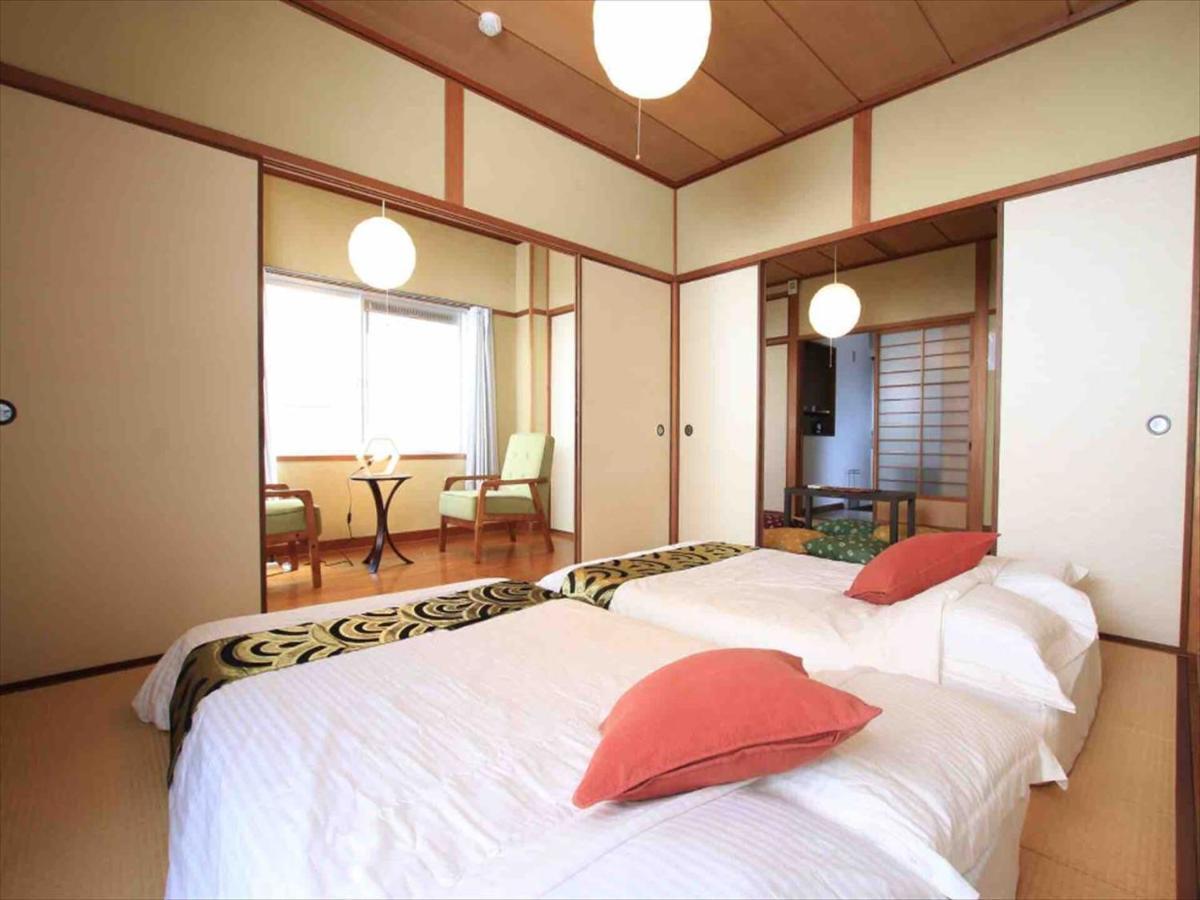 Ferienwohnung Goraku Shinfu-Kae Ōsaka Exterior foto