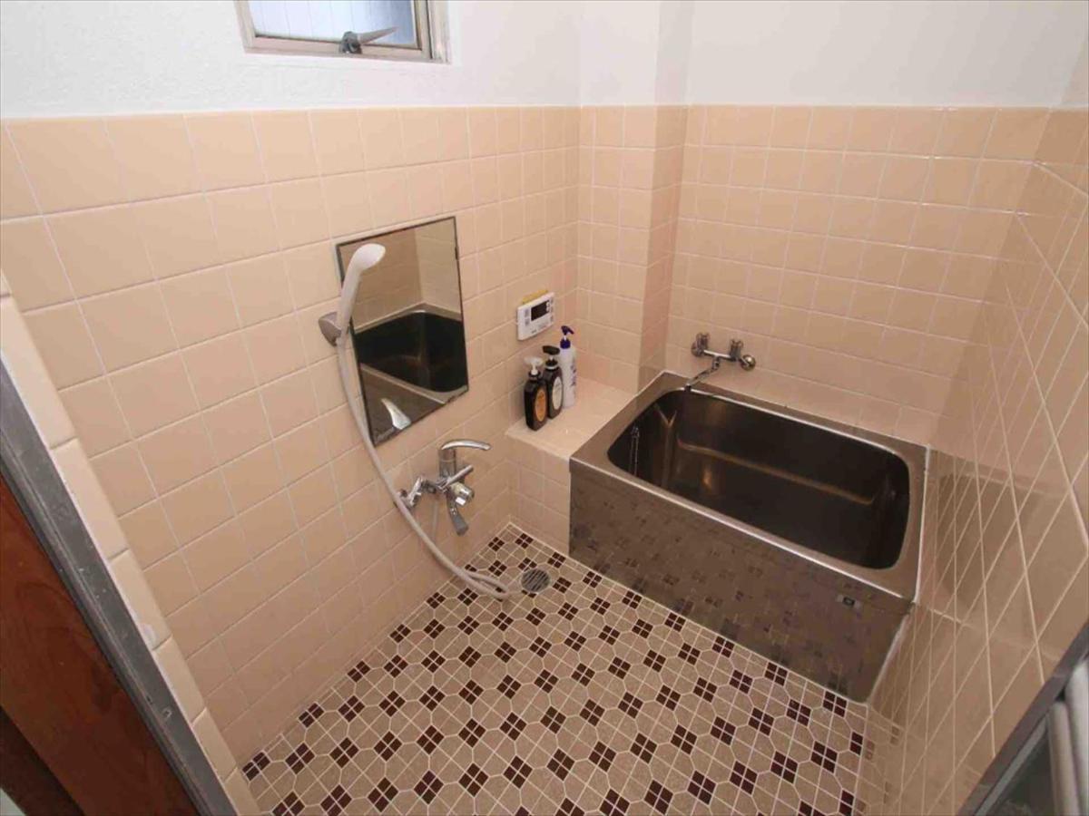 Ferienwohnung Goraku Shinfu-Kae Ōsaka Exterior foto